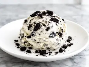 no-churn cookies and cream ice cream - featured image